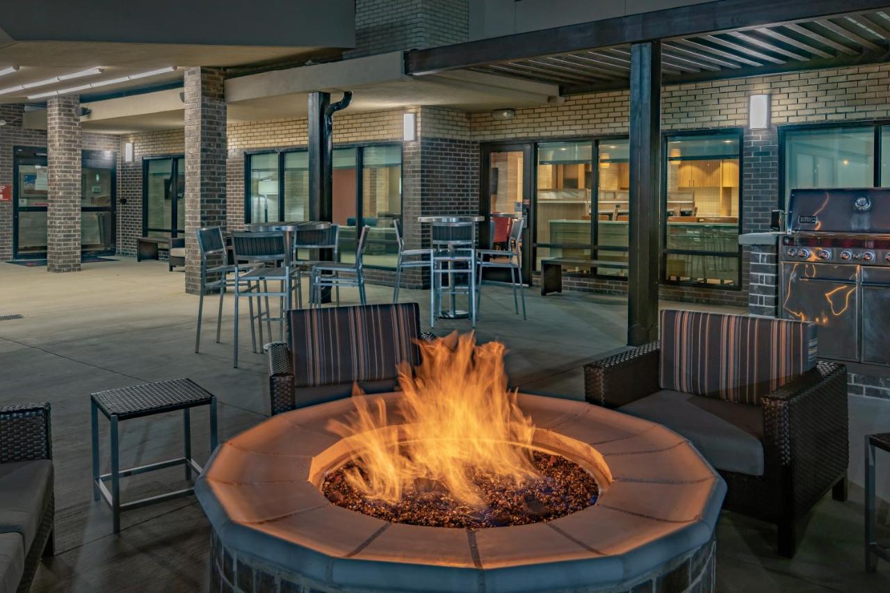 Towneplace Suites By Marriott Dallas Mesquite Exterior foto