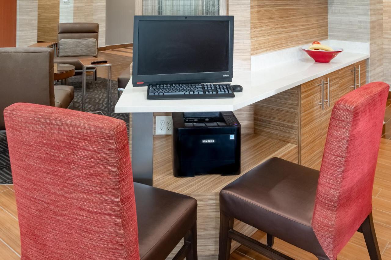 Towneplace Suites By Marriott Dallas Mesquite Exterior foto